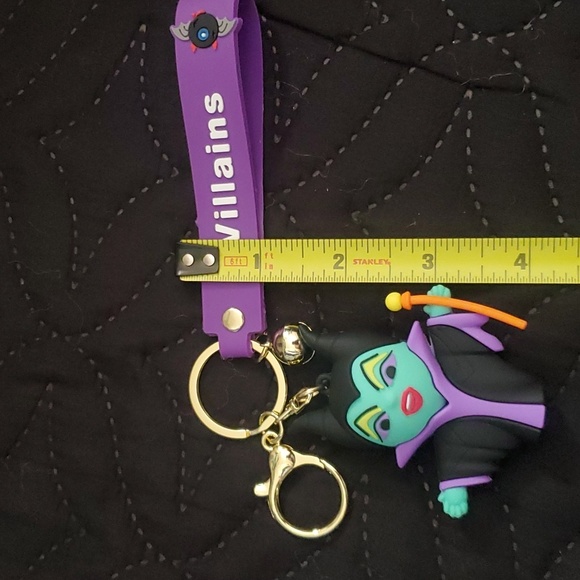 DISNEY "VILLIAN" KEYCHAINS (inspired) - Picture 9 of 12